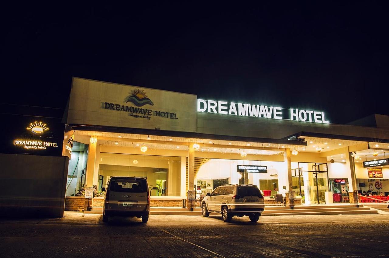 Dreamwave Hotel Ilagan Exterior photo